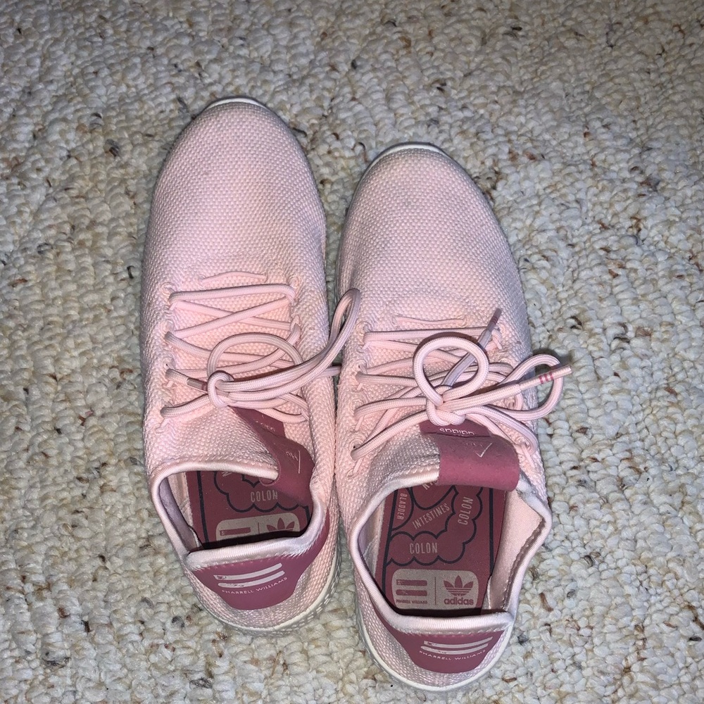 Adidas women shoes MAKE AN OFFER
